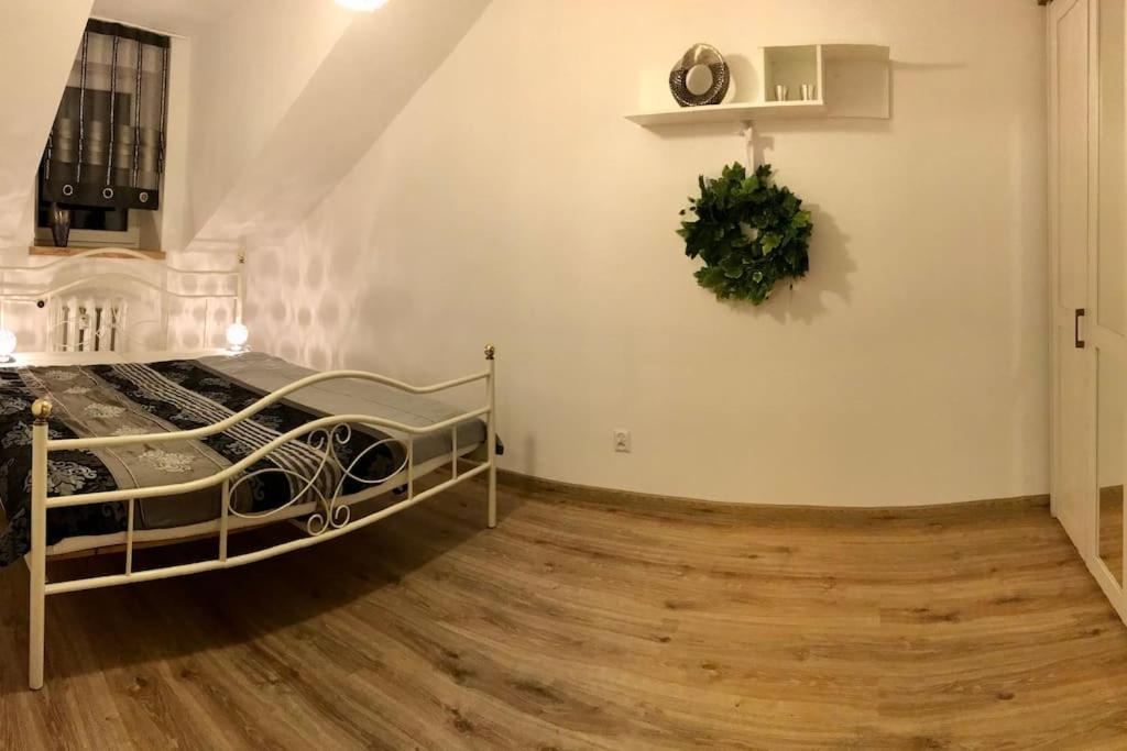Marilyn Apartment *